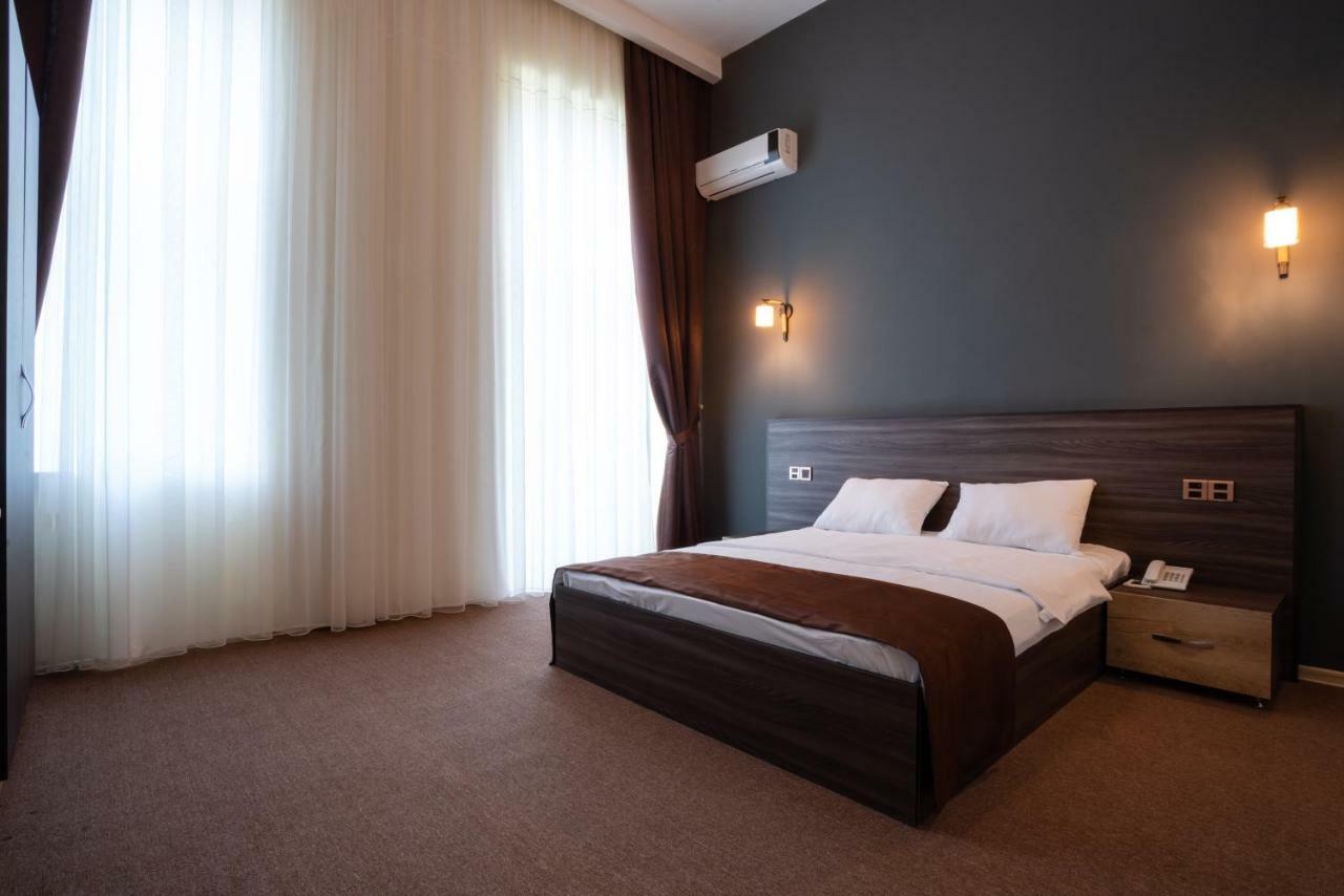 Boutique Hotel Avenue Баку Екстериор снимка