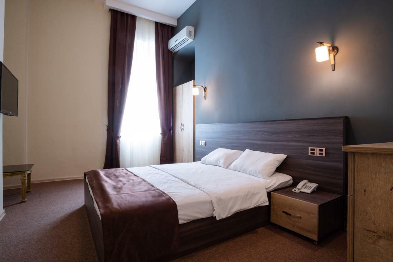 Boutique Hotel Avenue Баку Екстериор снимка
